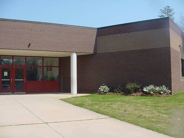 Shadow Rock Elementary School